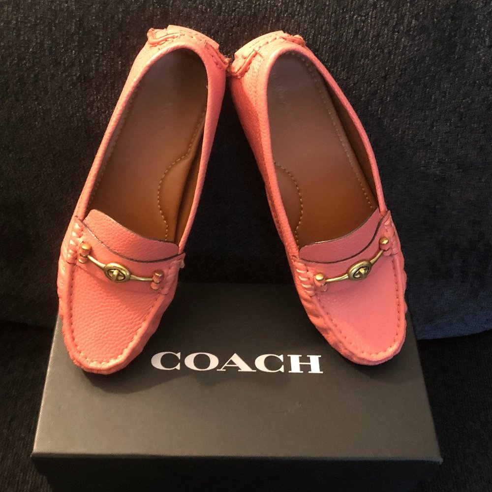 WOMEN COACH LEATHER SHOES